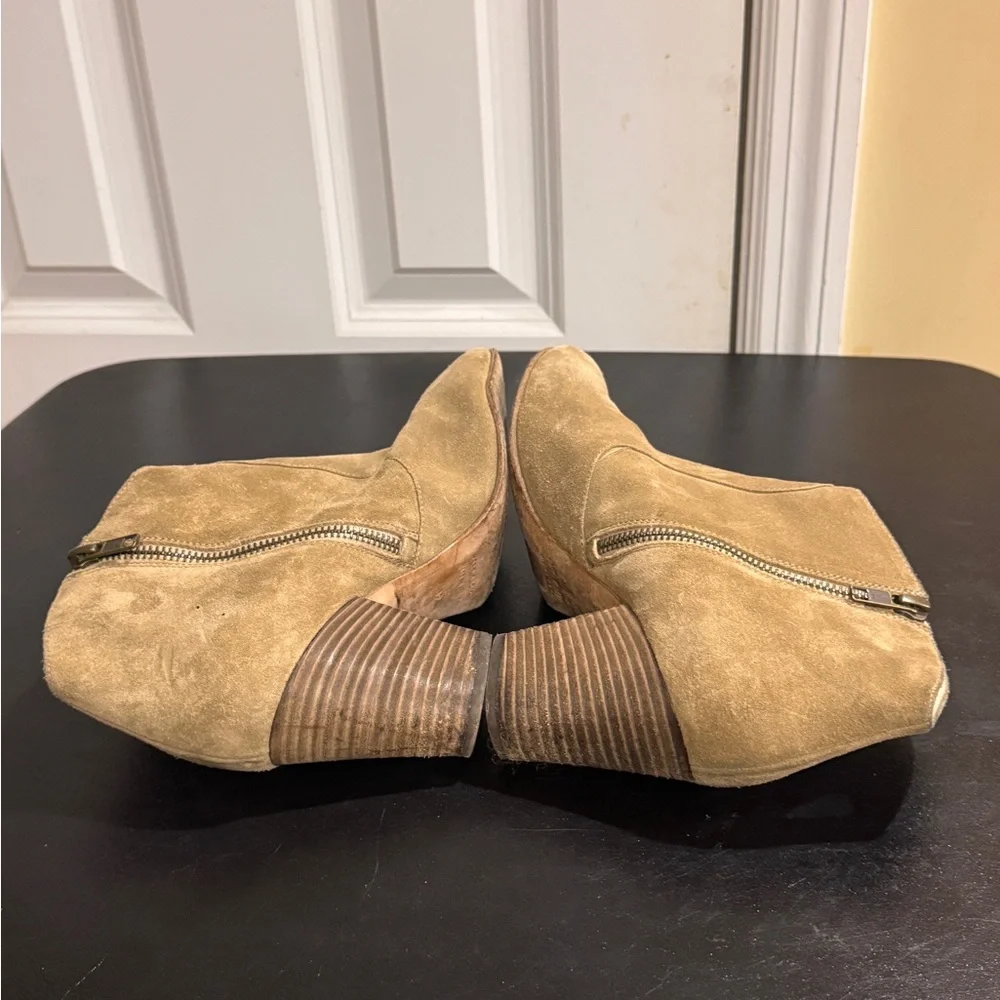 Club Monaco Light Brown Suede Ankle Booties EU 39/US 8